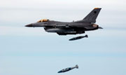 F-16 Fighting Falcon F-16 Fighting Falcon