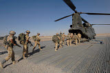 ACH100171M
British paratroopers board a CH-47 Chinook helicopter.