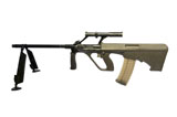 ACH100439M
Austrian 5.56mm Steyr AUG light support weapon.