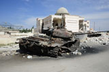 ACH100489M
A Russian T-72 main battle tank destroyed in Azaz, Syria.