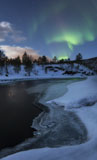 AHE100080S
Aurora Borealis over Tennevik River, Troms, Norway.