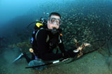 KWD400017U
Diver collects invasive lionfish off coast of North Carolina.