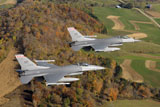 STK102901M
A two-ship formation of F-16 Fighting Falcons on a routine training mission.