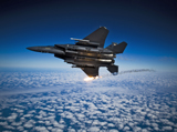 STK104126M
A F-15E Strike Eagle aircraft releases flares.
