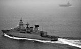 STK105711M
German navy frigate FGS Hessen cruises alongside USS Harry S. Truman.