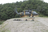 STK106421M
Wolfhounds air assault from a UH-60 Blackhawk helicopter.
