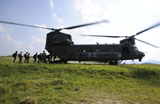 STK106588M
Soldiers board a Republic of Korea Air Force CH-47 Chinook helicopter.