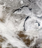 STK202394S
Cloud streets over Lake Superior and Lake Michigan.
