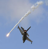 TZG100141M
F-16AM Fighting Falcon spitting flare.