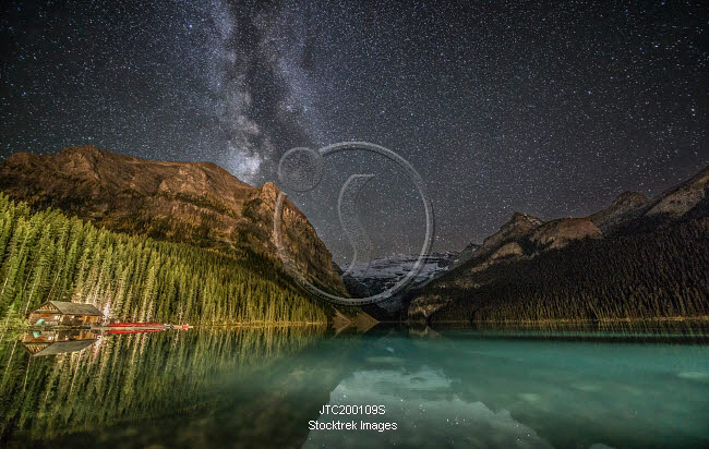 Milky Way over Lake Louise in Banff National Park, Alberta, Canada ...