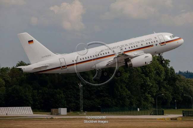 German Air Force VIP shuttle A319 taking off from Laage, Germany ...